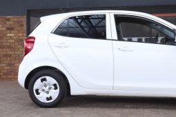 2020 Kia Picanto 1.0 STREET 5DR full