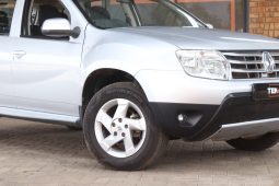 2014 Renault Duster full