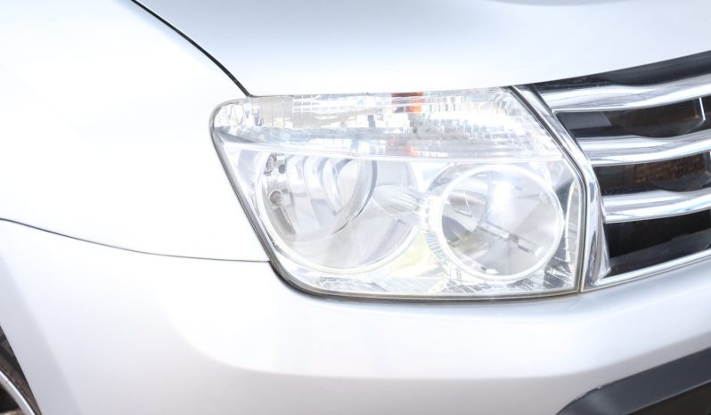 2014 Renault Duster full