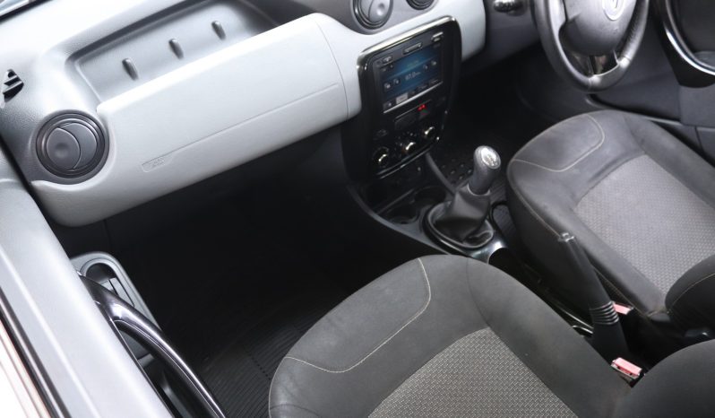 2014 Renault Duster full