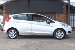 2017 Ford Fiesta 1.0 Ecoboost Trendline Auto full