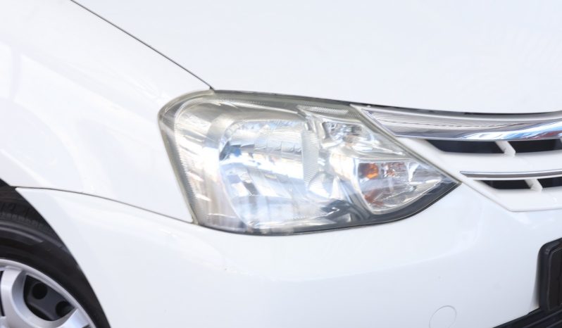 2014 Toyota Etios 1.5 Xi 5DR full