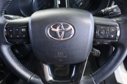 2022 Toyota Hilux 2.8GD6 D/C 4×2 LEGEND A/T full