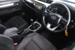 2017 Toyota Hilux 2.8 GD6 Extra Cab 4×2 Manual For Sale in Klerksdorp full