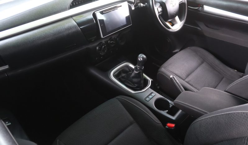 2017 Toyota Hilux 2.8 GD6 Extra Cab 4×2 Manual For Sale in Klerksdorp full