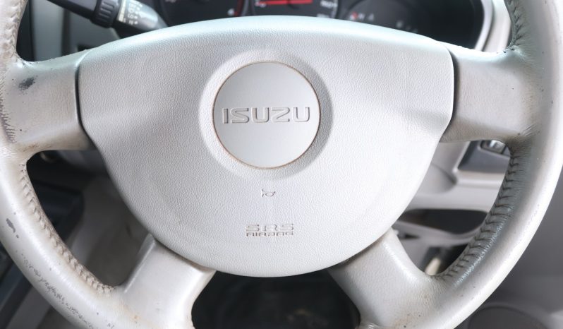 2004 Isuzu KB300 LX D/C 4×2 Manual For Sale in Klerksdorp full