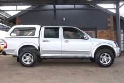 2004 Isuzu KB300 LX D/C 4×2 Manual For Sale in Klerksdorp full